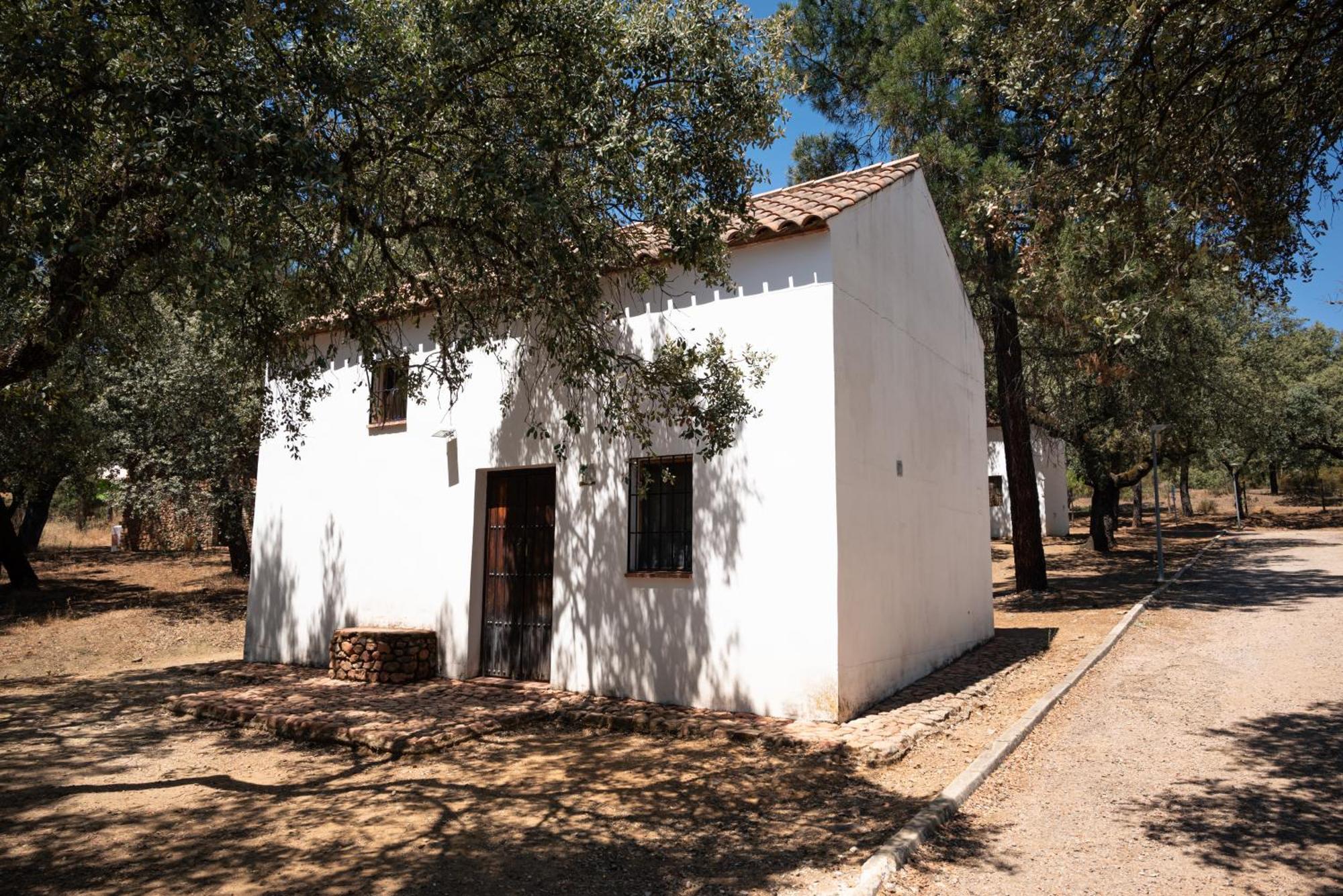 Bungalows Camping Jimmy Jones Villaviciosa de Córdoba Exteriér fotografie